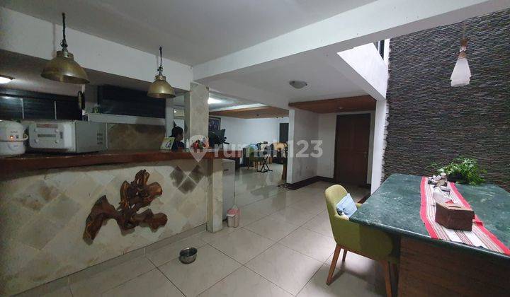 Dijual Rumah 2 Lantai di Jalan Graha Indah, Kebon Jeruk Jakarta Barat 2