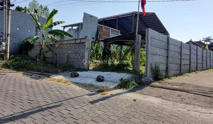 Dijual Tanah Strategis di Lingkungan Villa Banjar Semer Kerobokan Badung Bali 1