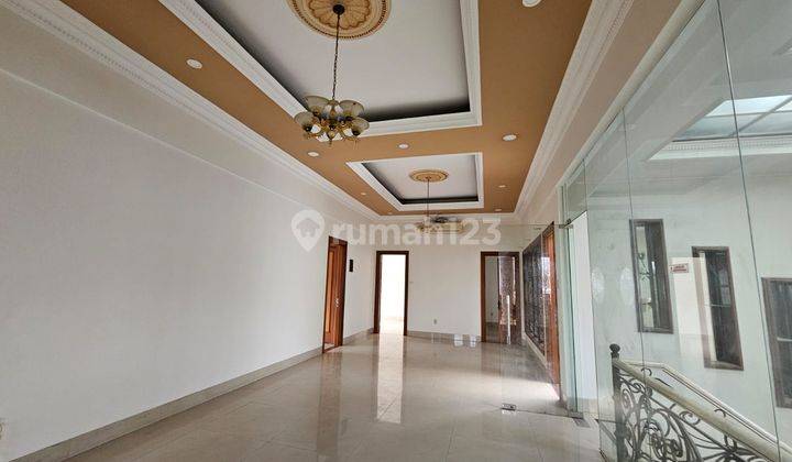 Dijual Rumah Bagus Dua Lantai di Puri Indah Blok K Jakarta Barat Unfurnished 1