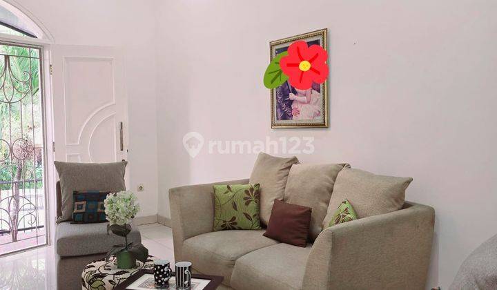 Dijual Rumah Bagus Siap Huni di Komplek Green Garden Jakarta Barat 2