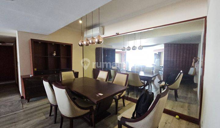 Dijual Apartemen Taman Anggrek 3 BR Furnished Lantai 43 Jakarta Barat 2