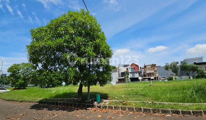 Plot in Permata Buana, West Jakarta
