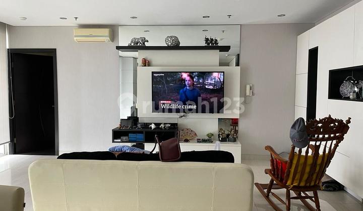 Apartemen Central Park Full Furnish 3 BR Tower Adaline Jakarta Barat