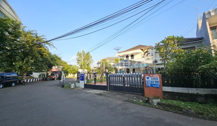 Dijual Rumah di Komplek Green Ville Jakarta Barat 1