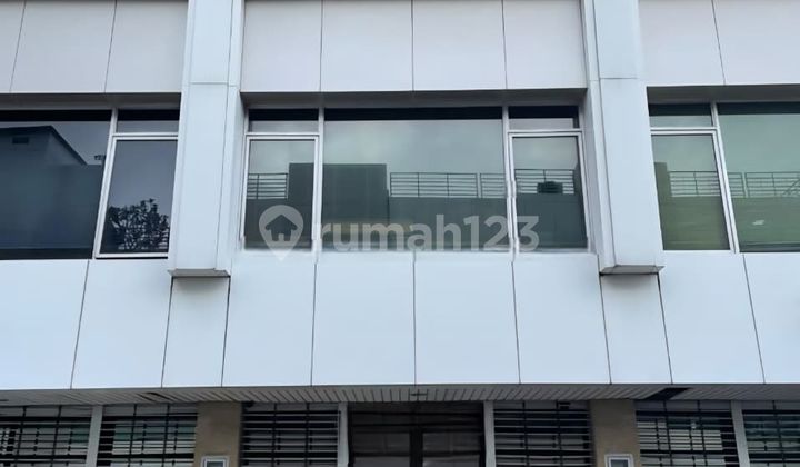 Ruko Komersial dan Strategis di Kawasan Taman Aries Jakarta Barat