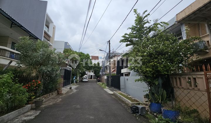 Dijual Rumah di Komplek Green Ville Hadap Barat Jakarta Barat 2