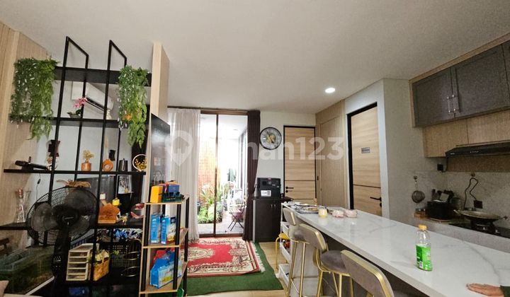 Rumah Bagus dan Baru di Komplek Perumahan Cendana Icon Estate Karawaci Tangerang 2