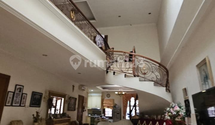 Rumah Bagus 2 Lantai di Komplek Sunrise Jakarta Barat 2