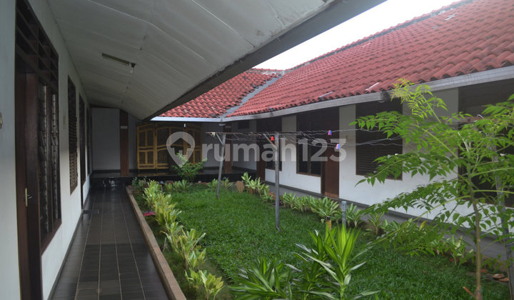 Rumah Kos kosan di Jalan Nurul Ikhsan, Jagakarsa Jakarta Selatan 