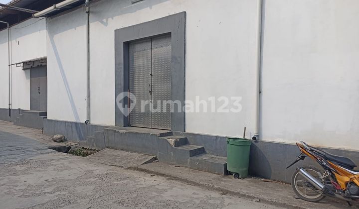 Gudang di Pluit , Jakarta Utara - Pakai Loading Dock / 40 Ft