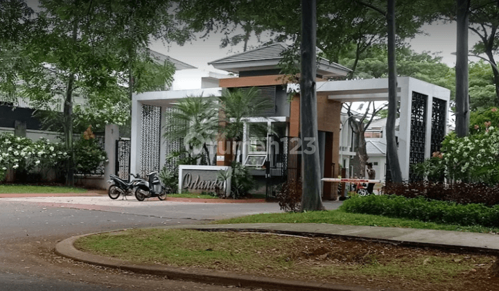 Rumah Posisi Hook di Sutera Sitara Cluster Orlanda, Serpong Utara Tangerang Selatan 1