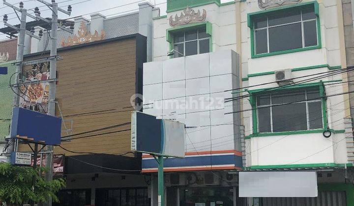 Ruko di Jalan Wolter Monginsidi, Telukbetung Utara, Kota Bandar Lampung 2