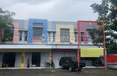 Ruko di Jalan Kanfer Raya, Kota Semarang 1