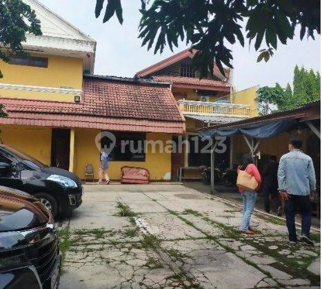 Rumah di Jalan Surilang, Pasar Rebo, Jakarta Timur 2