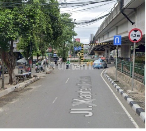 Ruko di Jalan Kapten Tendean, Mampang Prapatan, Jakarta Selatan