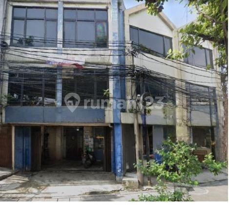 Ruko di Jalan Kapten Tendean, Mampang Prapatan, Jakarta Selatan