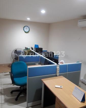 Ruko 5 Lantai di Pecenongan - Gambir, Jakarta Pusat 2