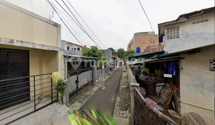 Rumah di Perum. Taman Meruya Ilir , Meruya Utara,, Kembangan, Jakarta Barat 2