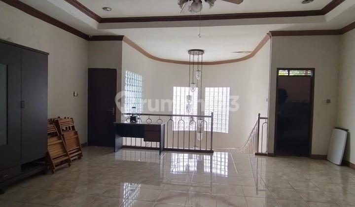 Selling cheap corner house in Modernland Housing - Tangerang Selling cheap corner house in Modernland Housing - Tangerang