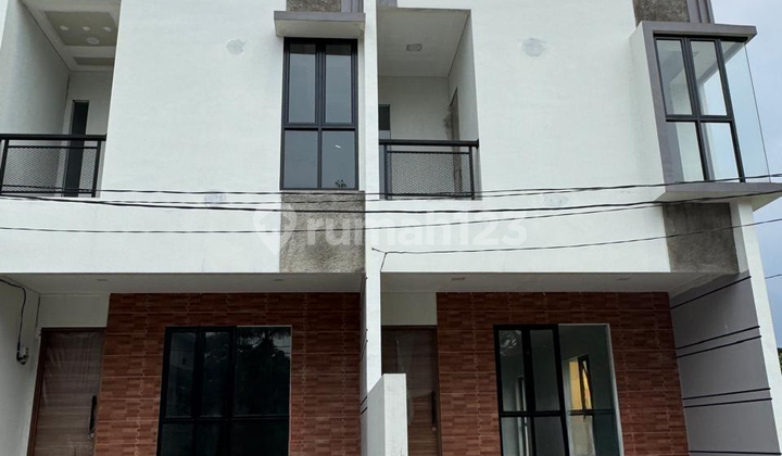 Rumah Baru di Taman Surya 6, Pegadungan - Jakarta Barat Rumah Baru di Taman Surya 6, Pegadungan - Jakarta Barat