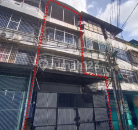 Rumah Jl.jelambar Selatan 12 . Jelambar Baru, Grogol Petamburan, Jakarta Barat