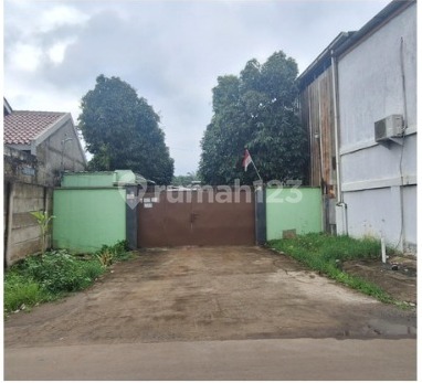 Gudang Kp. Tapos, Jl. Mayor Idrus, Tapos, Depok