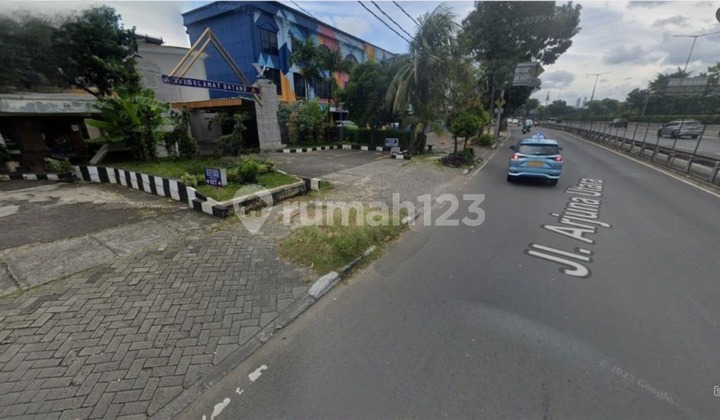 Kavling Ex Hotel di Jalan Arjuna Utara, Kebon Jeruk - Jakarta Barat