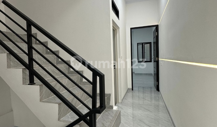 Rumah Baru di Jalan Tanjung Duren Barat, Grogol Petamburan - Jakarta Barat 