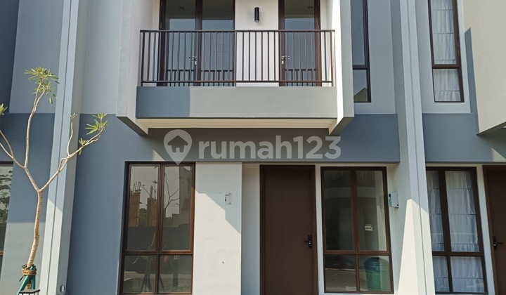 Rumah Gardenia , Paramount Petals - Curug, Tangerang 1