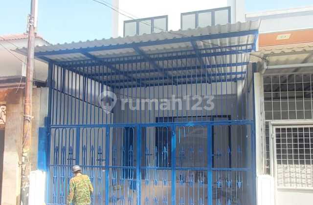 New House on Jalan Petojo Selatan, Gambir, Central Jakarta