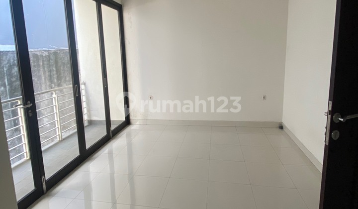 Rumah Baru Bagus Banget Rumah Baru Bagus Banget