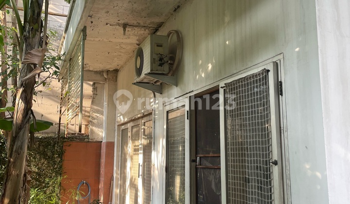 Rumah Hoek Rawamangun 2