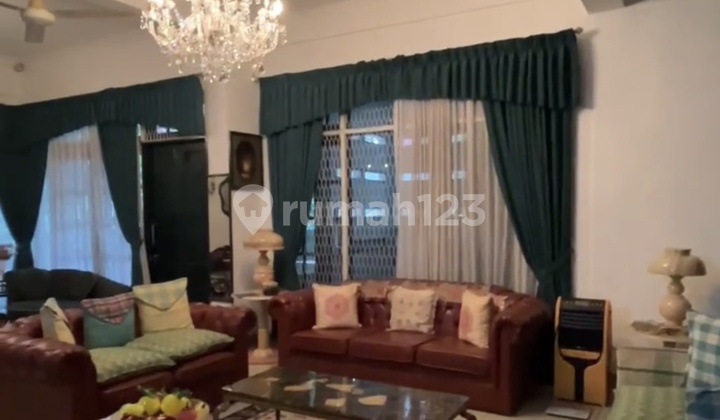 Rumah Hoek di Pulomas 2