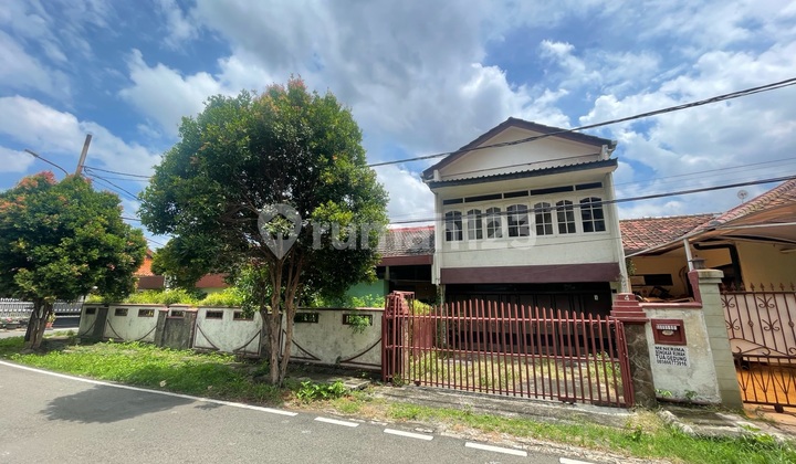 Rumah Tua Di Cempaka Putih