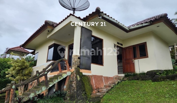 Dijual Cepat 2 Unit Villa Asri View Lembah Cisarua