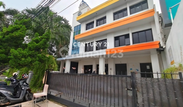 For Sale Mini Commercial Building Space Hook Position in Bintaro Sector 9