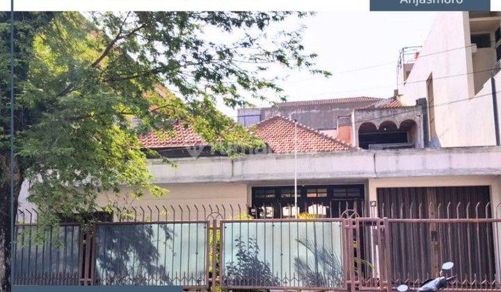 Rumah di Jl. Kenanga 1