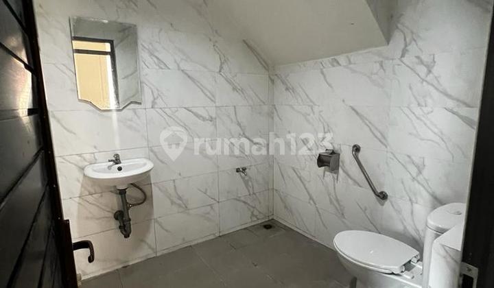 Gudang Kic Gatot Subroto