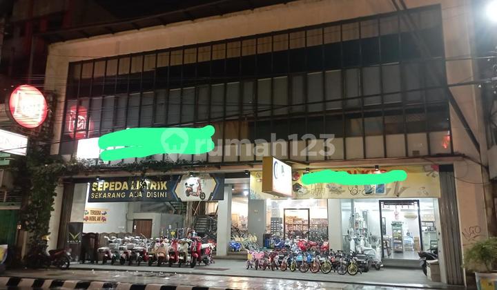 Business Space on Pemuda Street, Magelang 2