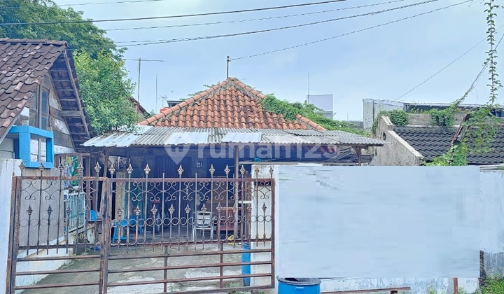 Rumah Lama Hitung Tanah Jl. Citarum 2