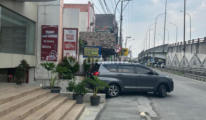 JL. RAUA PALUR BUILDING, SUKOHARJO JL. RAUA PALUR BUILDING, SUKOHARJO