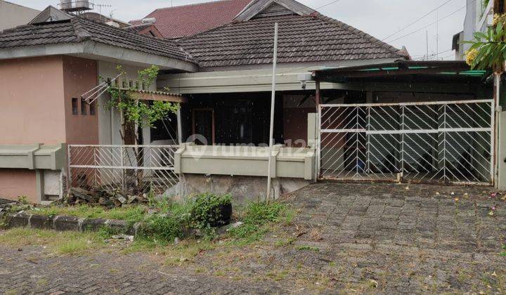 Dijual Rumah Lama Hitung Tanah Jl. Permata Merah  2
