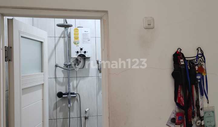 Rumah Puri Anjasmoro 2