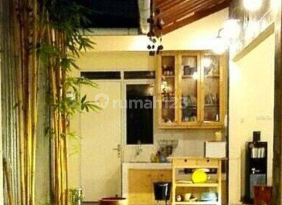 Rumah Cantik Halaman Belakang Luas di Serpong Regensi Melati Mas  5