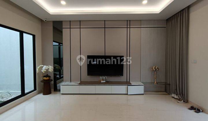 Rumah di Gading Serpong Mozart Bagus  2