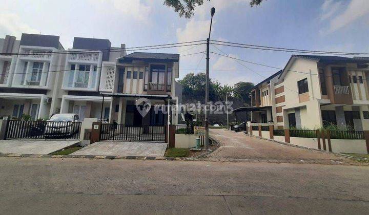 Rumah Bagus Siap Huni Hook Boulevard di Cendana Residence Tangerang Selatan 1