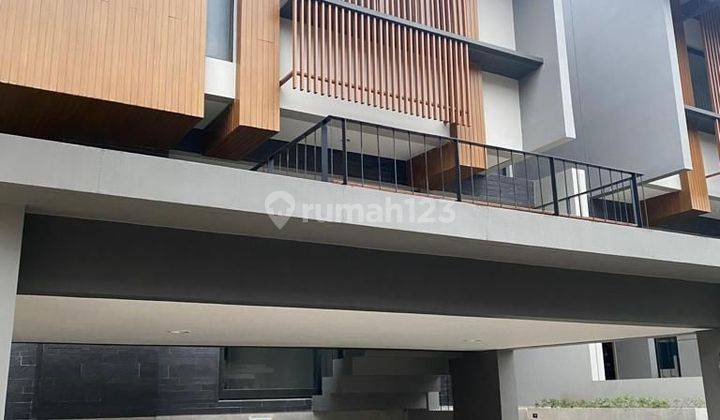 Rumah Baru Minimalist Modern di BSD Greenwhich  2