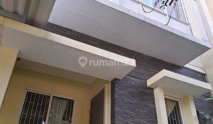 Rumah Murah Jual Harga Miring di Pondok Hijau Golf Gading Serpong  2