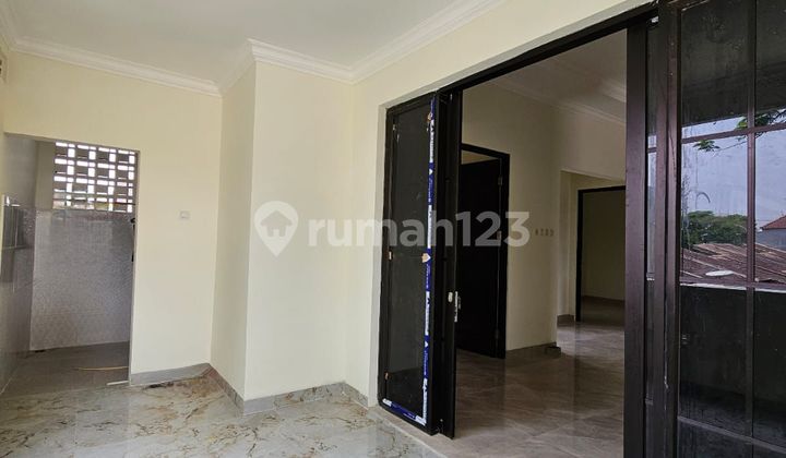Rumah Baru Modern Bangunan Mandiri di Bsd The Icon 2