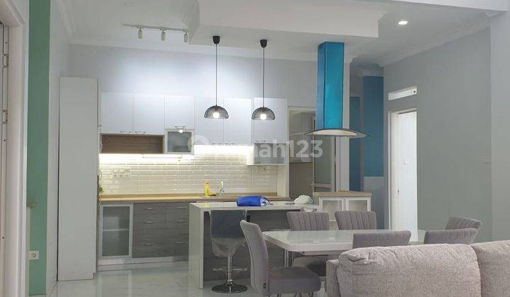 Rumah Baru Minimalist Modern Hoek Fully Furnish di BSD Foresta 2